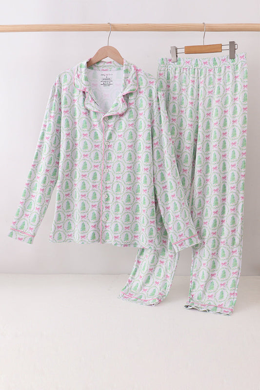 Green christmas tree mom pajama set