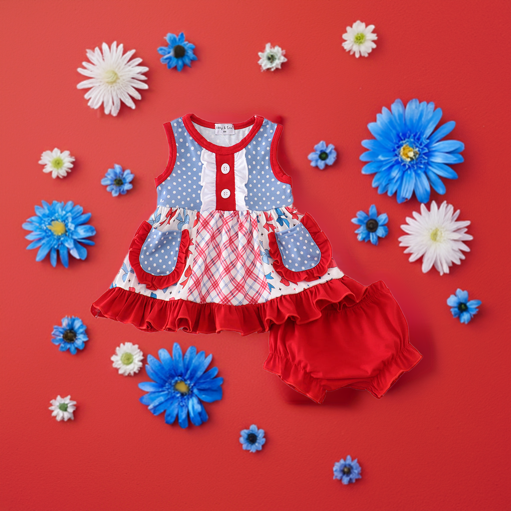 Keeping Your Little Patriot Happy: Entertaining Baby at a Memorial Day Gathering