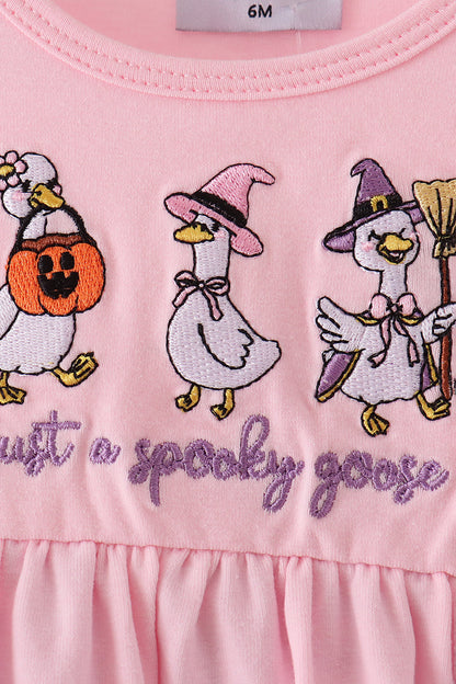 Pink goose embroidery bubble