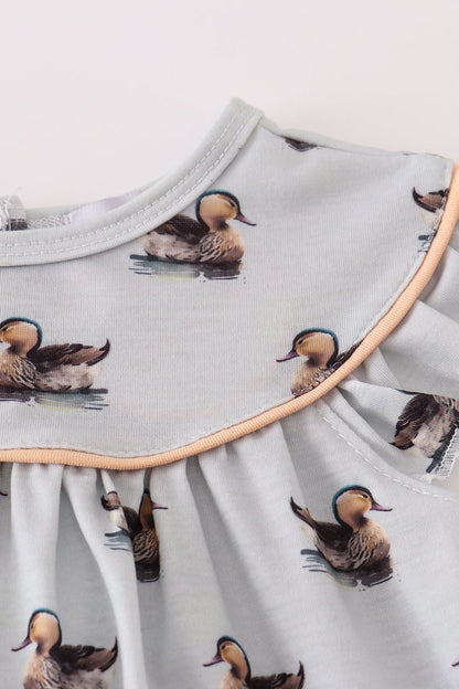 Duck print bloomer set