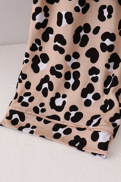 Brown leopard bamboo mom pajama set