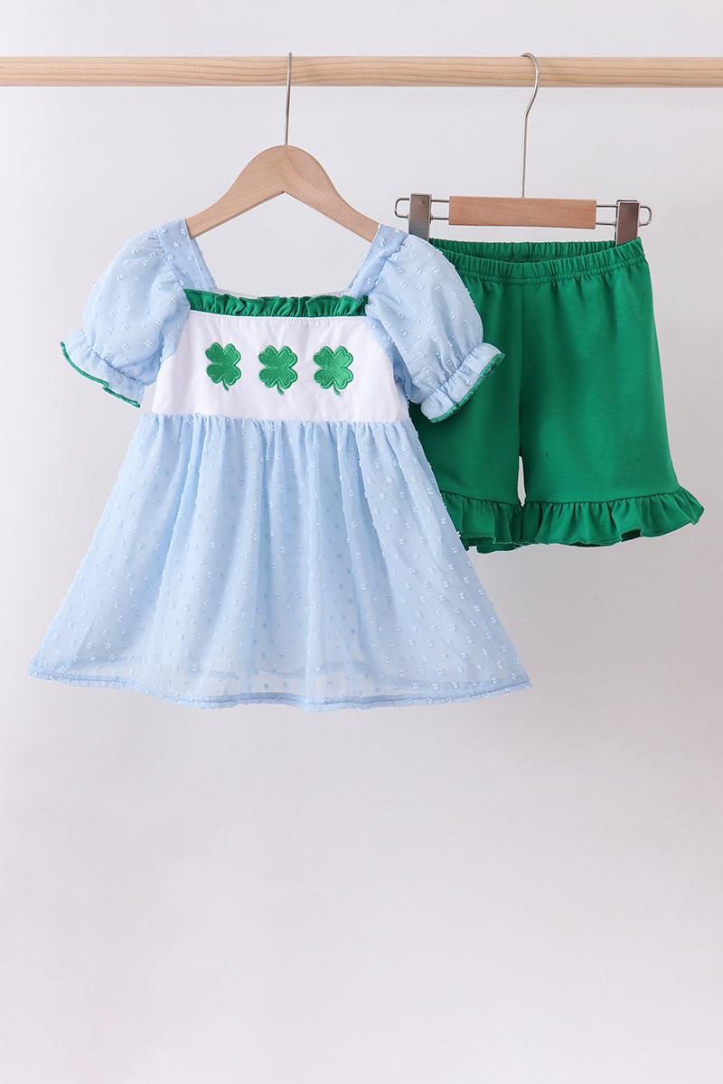 Blue clover embroidery swiss dot shorts set