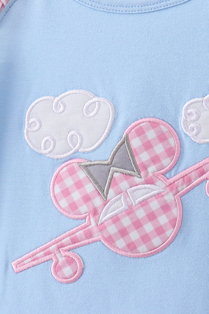 Blue character plane applique ruffle shorts est